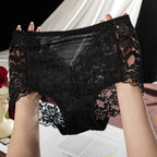 Culotte taille haute en dentelle avec transparence et effet ventre plat MajesticLace"
